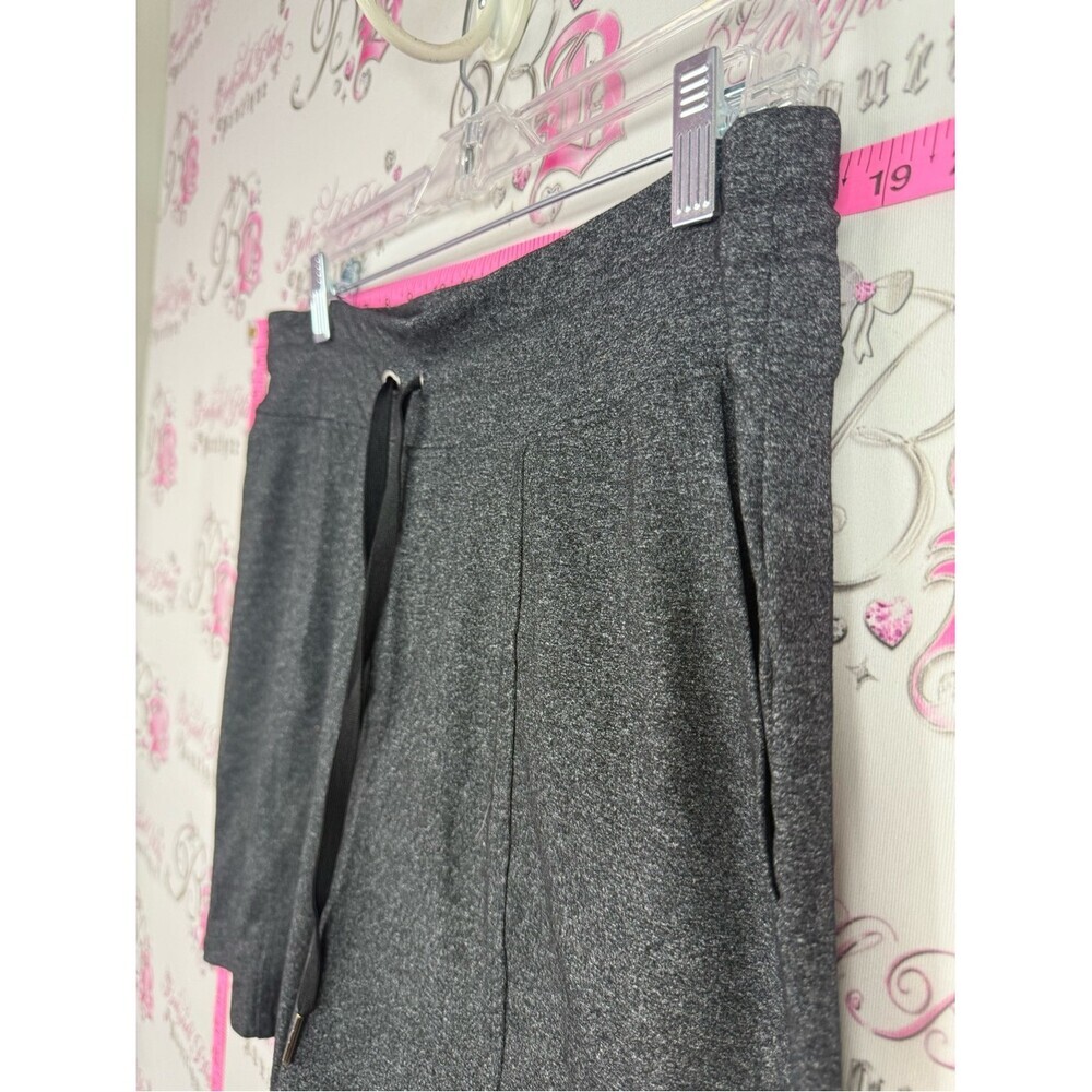 HYBA shorts grey Women's Gray Drawstring Lounge Shorts - Picture 3 of 9